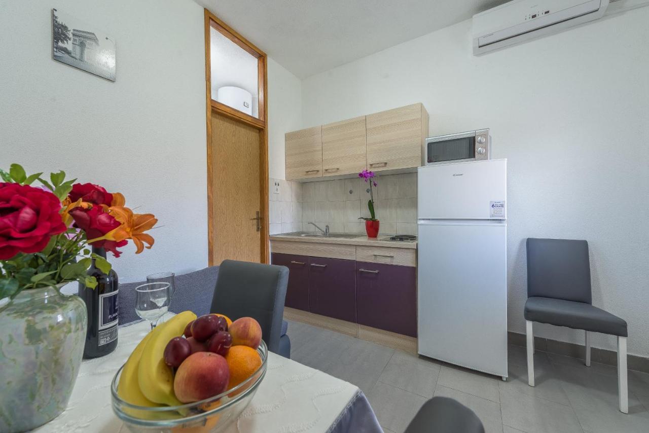 Apartmani Mlinar9 #2 Gornji Karin Eksteriør billede