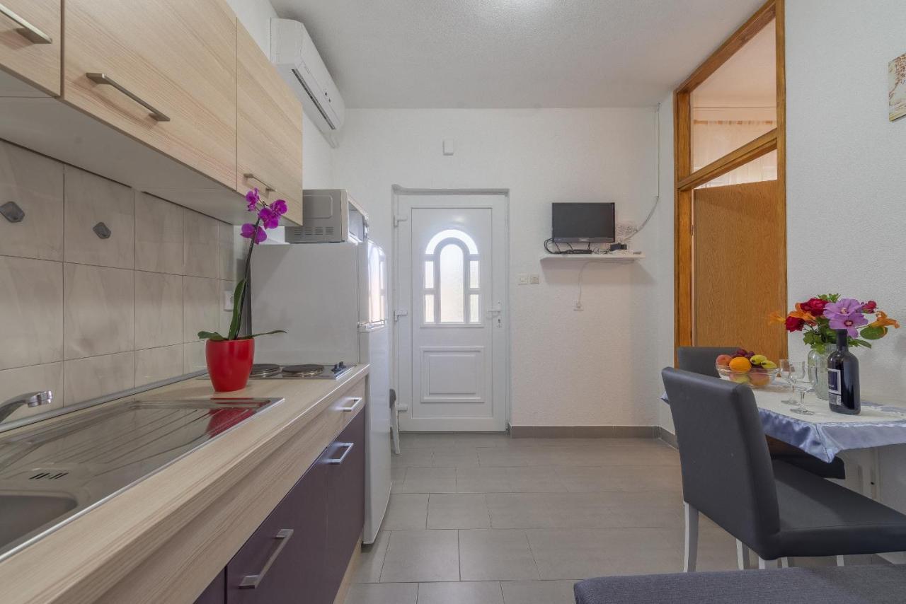 Apartmani Mlinar9 #2 Gornji Karin Eksteriør billede