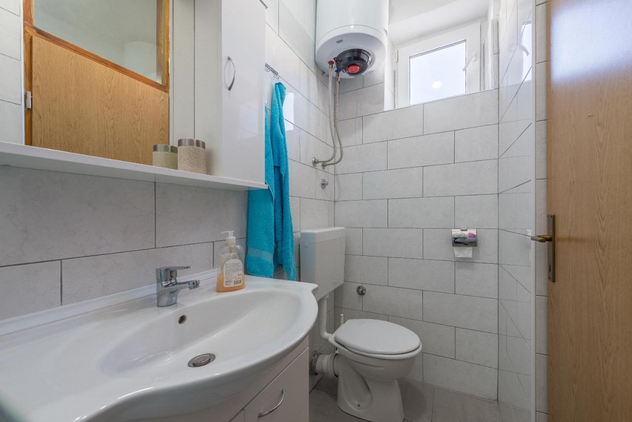 Apartmani Mlinar9 #2 Gornji Karin Eksteriør billede